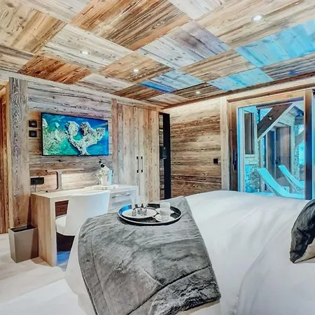 This Cabana Offers Free Private Parking 木屋 韦尔比耶