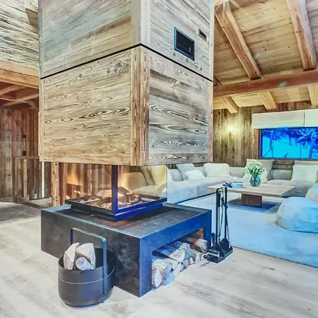 This Cabana Offers Free Private Parking Verbier